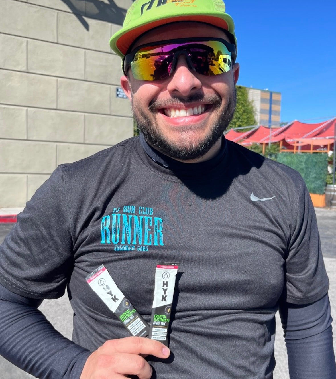 5K runner prehydrating with HYK electrolytes